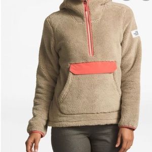 NWT The North Face fleece hoodie